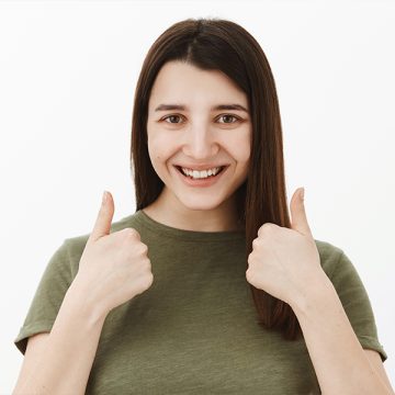 Is Teeth Whitening Safe for Sensitive Teeth? A Dentist Explains